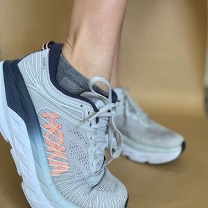 Hoka Bondi size 7, Wide